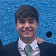 Estudiante de ingeniería industrial para apoyo escolar de matemáticas, física y química